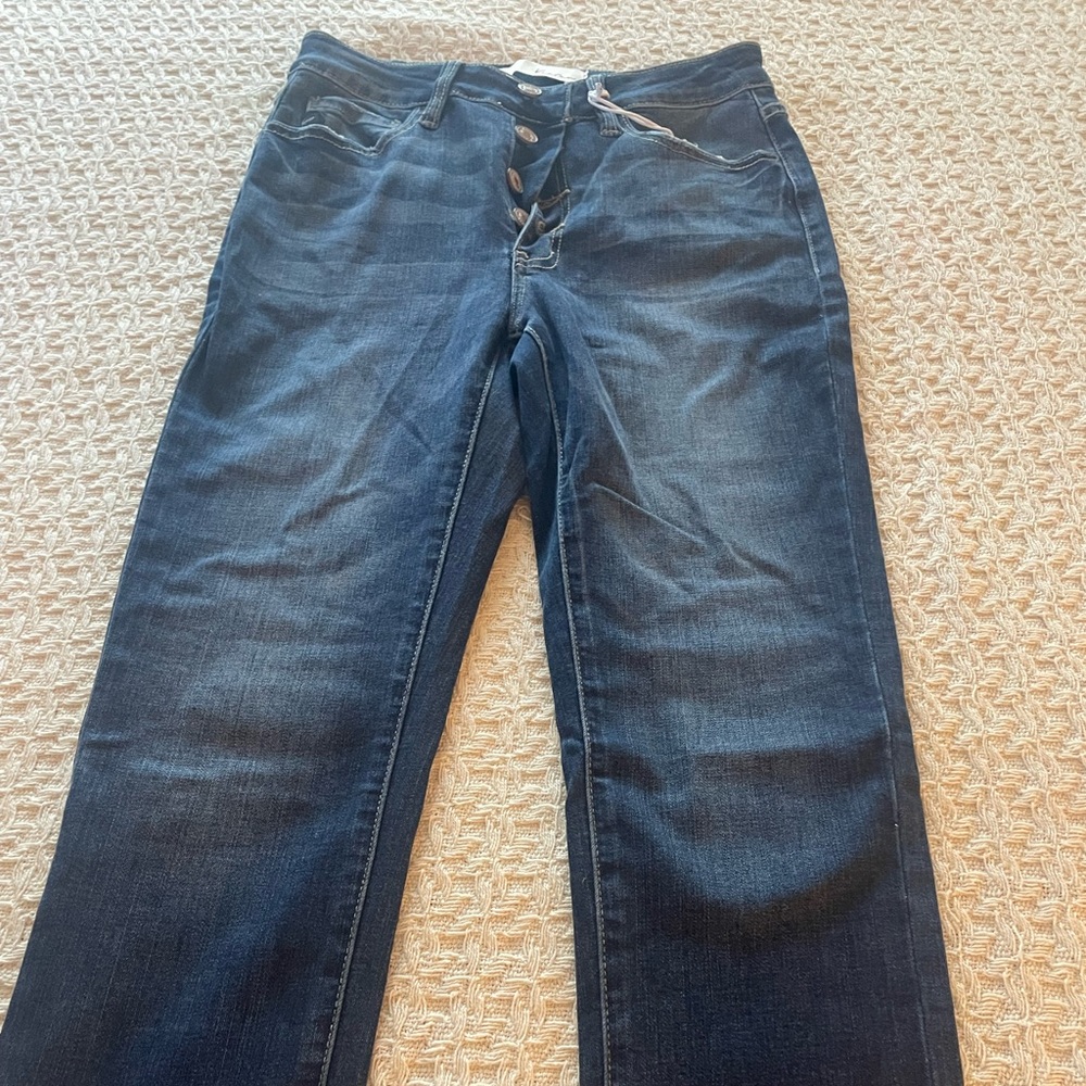 KanCan Dark Wash Ankle Jeans